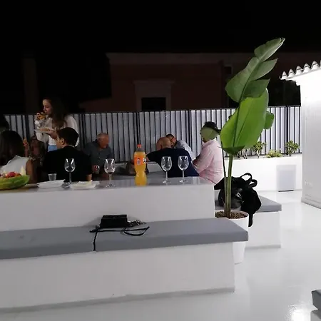 Saint Patrick Πανσιόν 3*