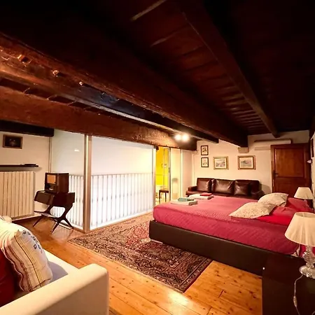 Saint Patrick Guest House 3* Barletta