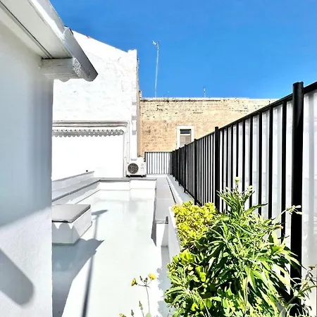 Guest house Saint Patrick Guest House 3*