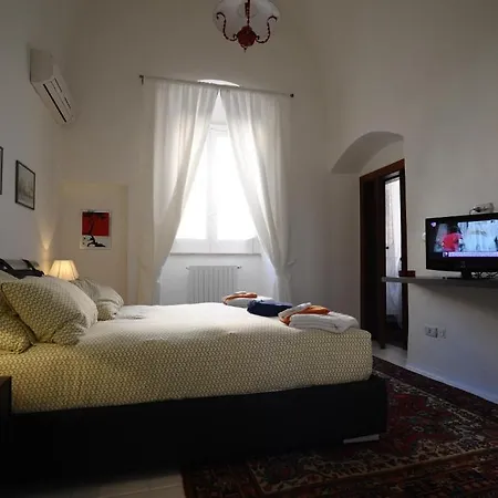 Saint Patrick Πανσιόν 3*