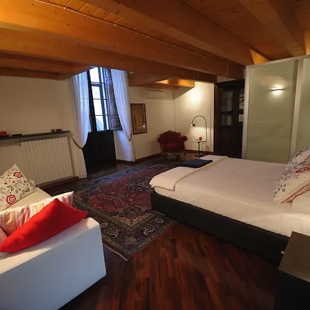 Saint Patrick Πανσιόν 3*